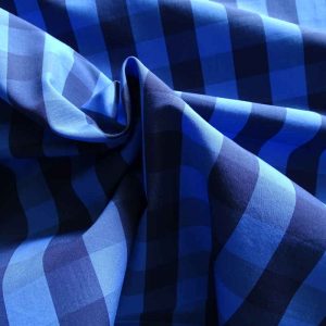tissu en coton à grands carreaux bleus