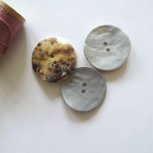bouton-gris-argent-36bobines-naturel
